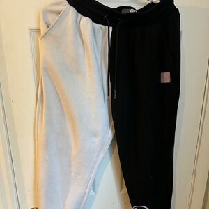 URBNIDNTY Black and white, draw string, sweatpants. Size medium